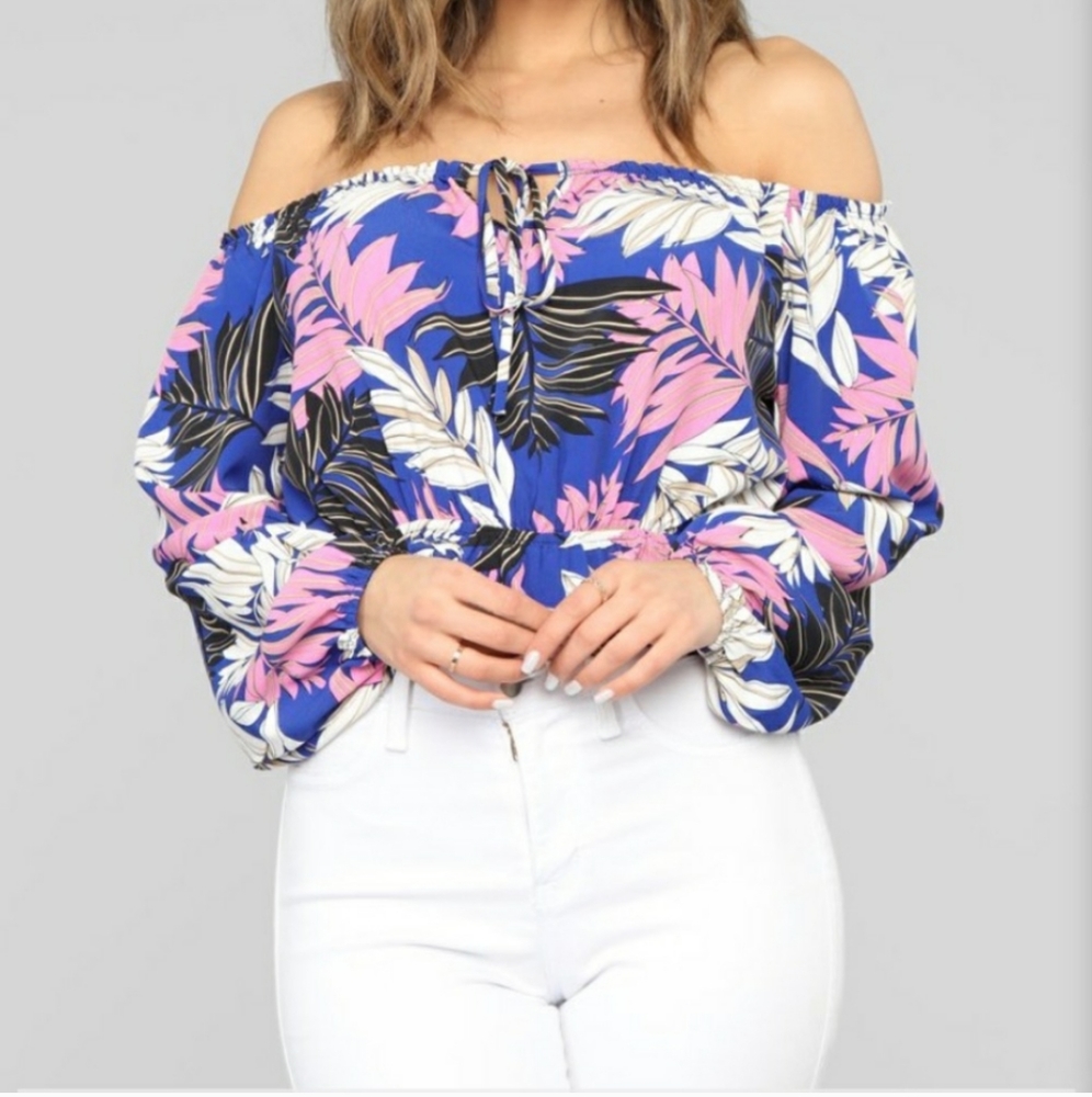 Cute crop top blue and pink